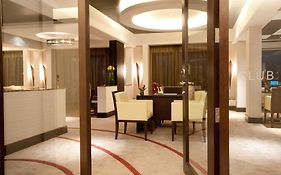 Sankara Nairobi, Autograph Collection